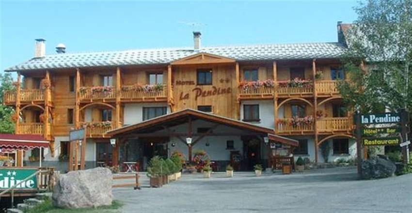 Hotel Restaurant La Pendine Les Pres Eksteriør bilde